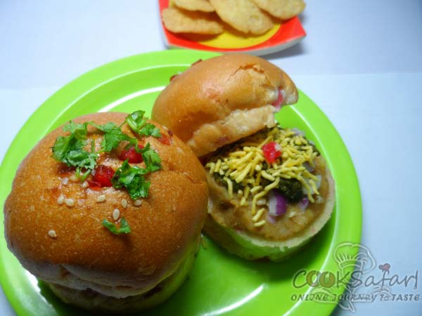 Burger Bun Chaat Recipe