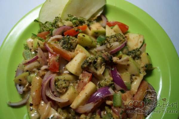 Broccoli Apple Salad