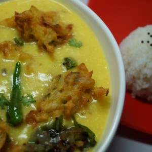 Punjabi Kadhi Pakoda