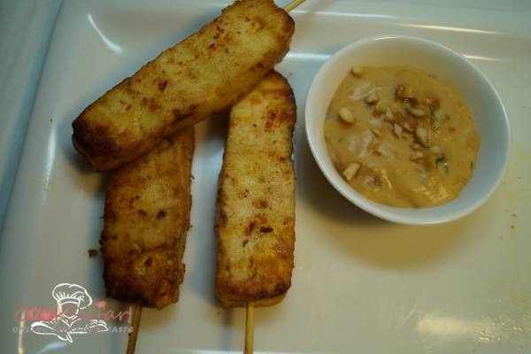 Paneer Skewers With Peanut Dip Recipe