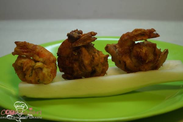 Prawns Ulli Bhaji Recipe